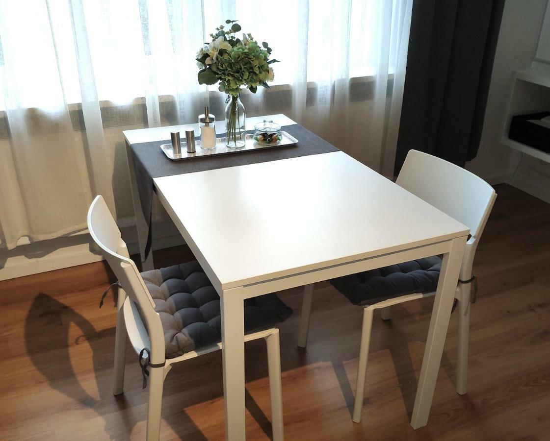 Gemuetliches Apartment Mit Wlan In Ruhiger Lage! Dielmissen Buitenkant foto